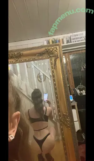 bellathemalak.vip / bellathemalak nude photo #0006