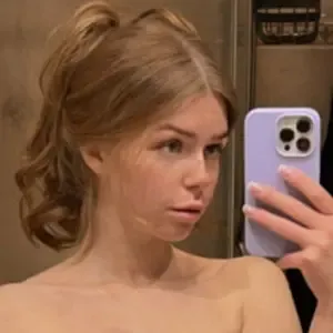 Belle bunny nude photo #0017