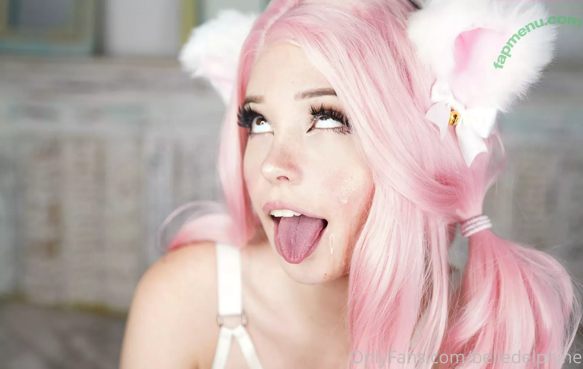 belledelphine nude photo #0300 (belle.delphine)