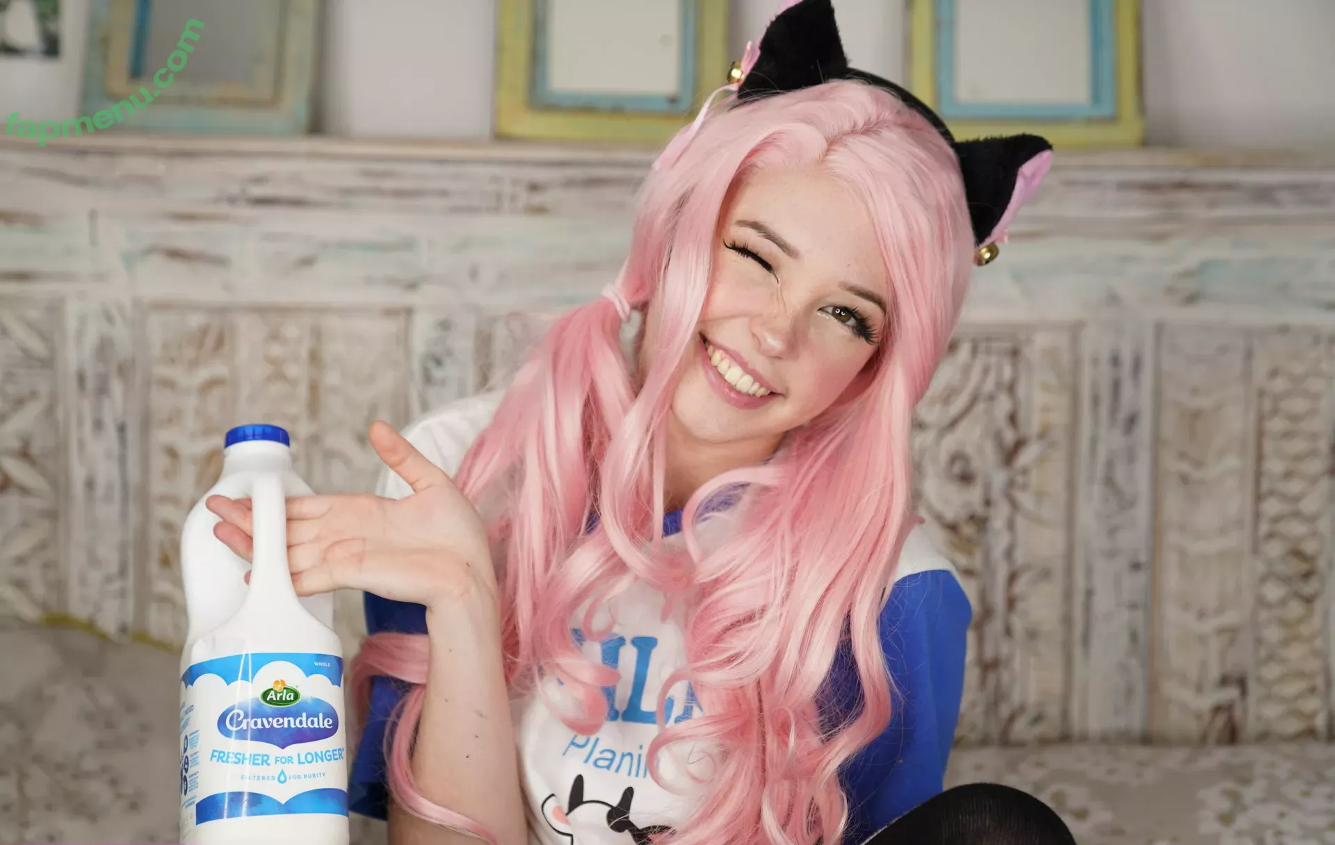 belledelphine nude photo #0418 (belle.delphine)