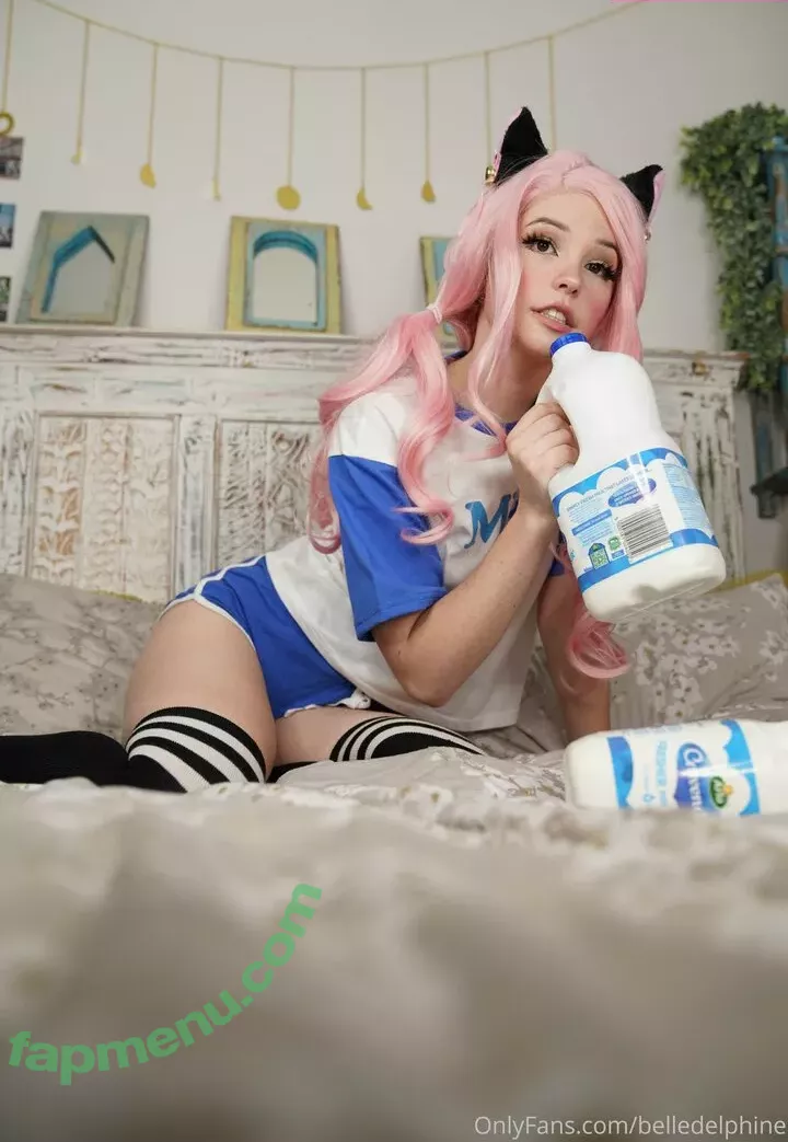 belledelphine nude photo #0434 (belle.delphine)