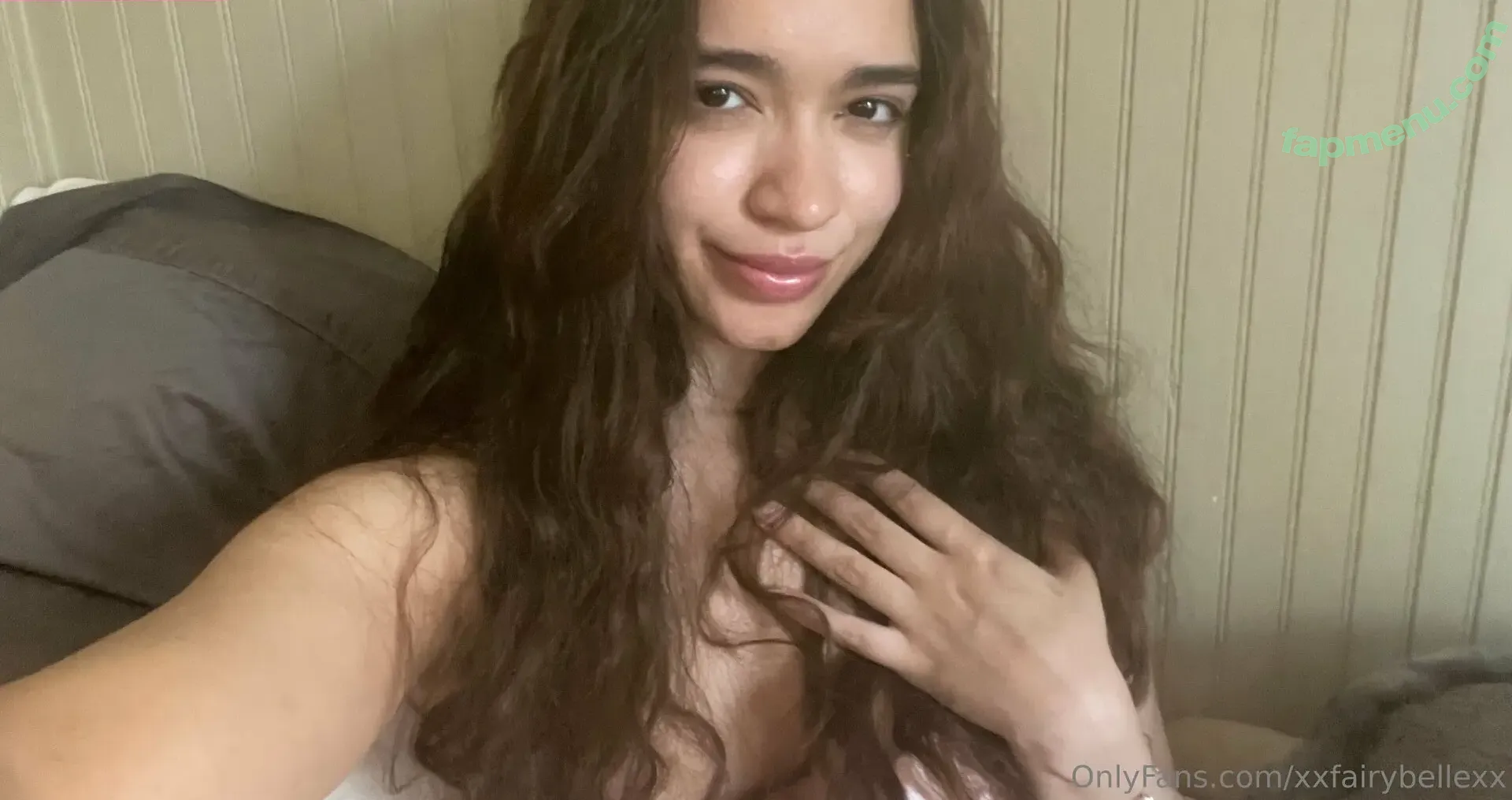 bellelemer nude photo #0070 (bellalerner)