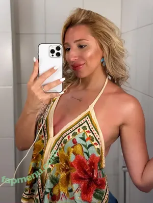  nude photo #0001