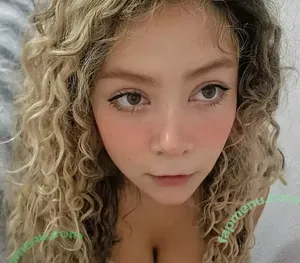  nude photo #0004