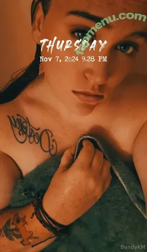 nude photo #0003