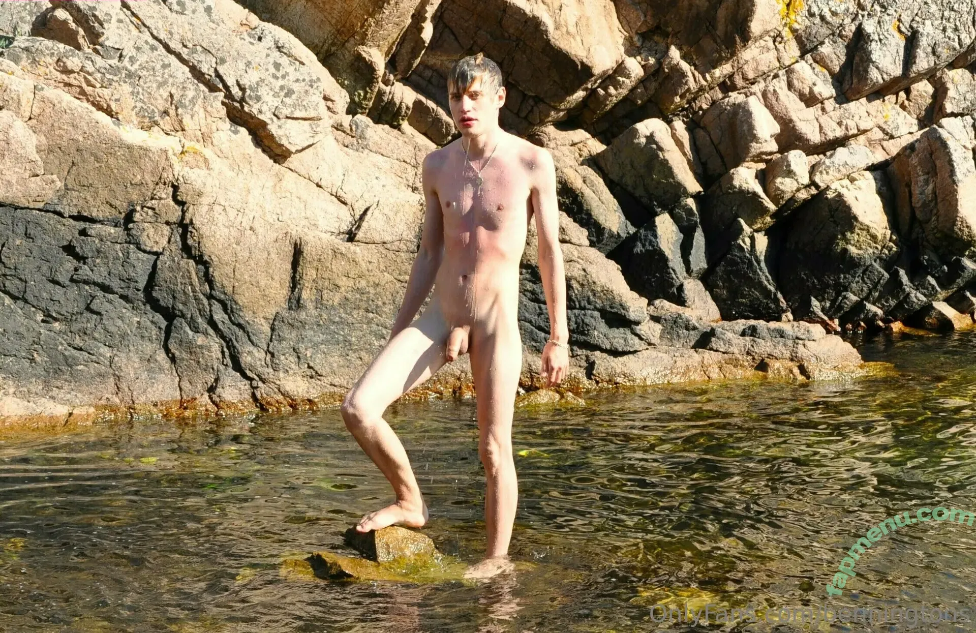benningtons nude photo #0002 (benningtonsxm)