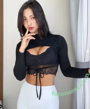 Beo Deul Jeong 정버들 / deulll_ nude photo #0458