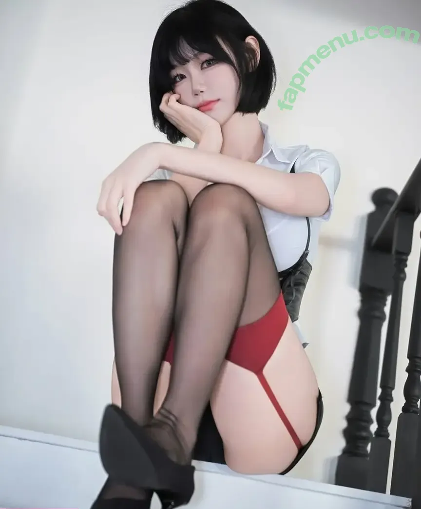 Berry nude photo #0822 (berry_is_blooming)