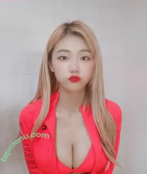  nude photo #0001