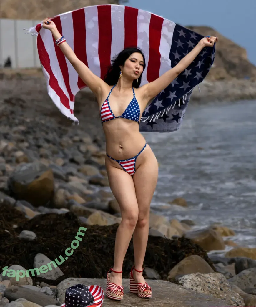 Bessy Q nude photo #0059 (Aquentine / Final Girlz / Justa Queen / Quynh Văn / _bessy.q_)