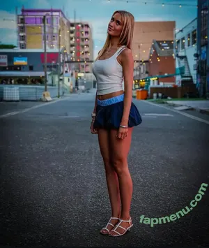 Bethany Webster / Bethanyw_xoxo / themotherwound nude photo #0029
