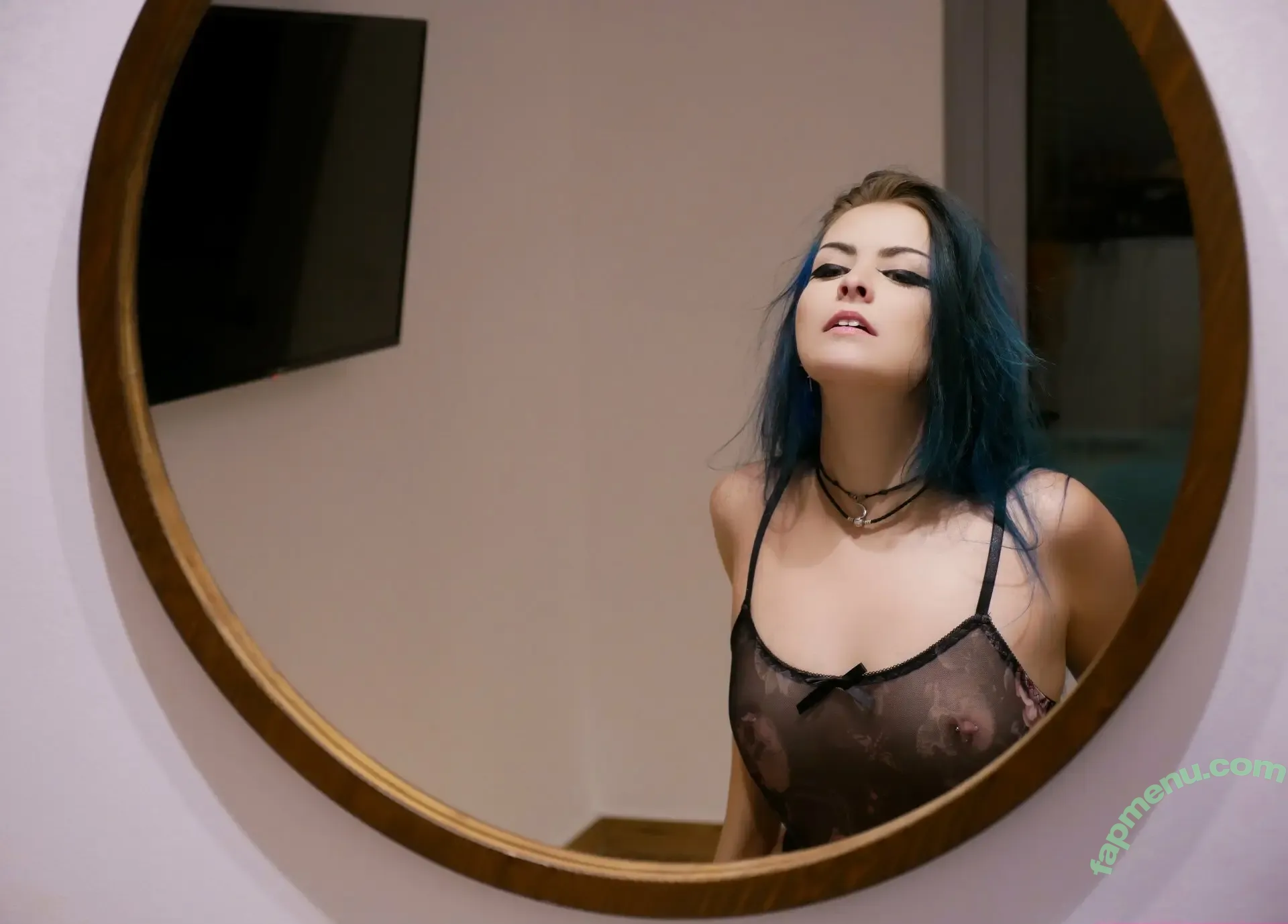 Bethanysmile nude photo #0003 (bethanysmile98)