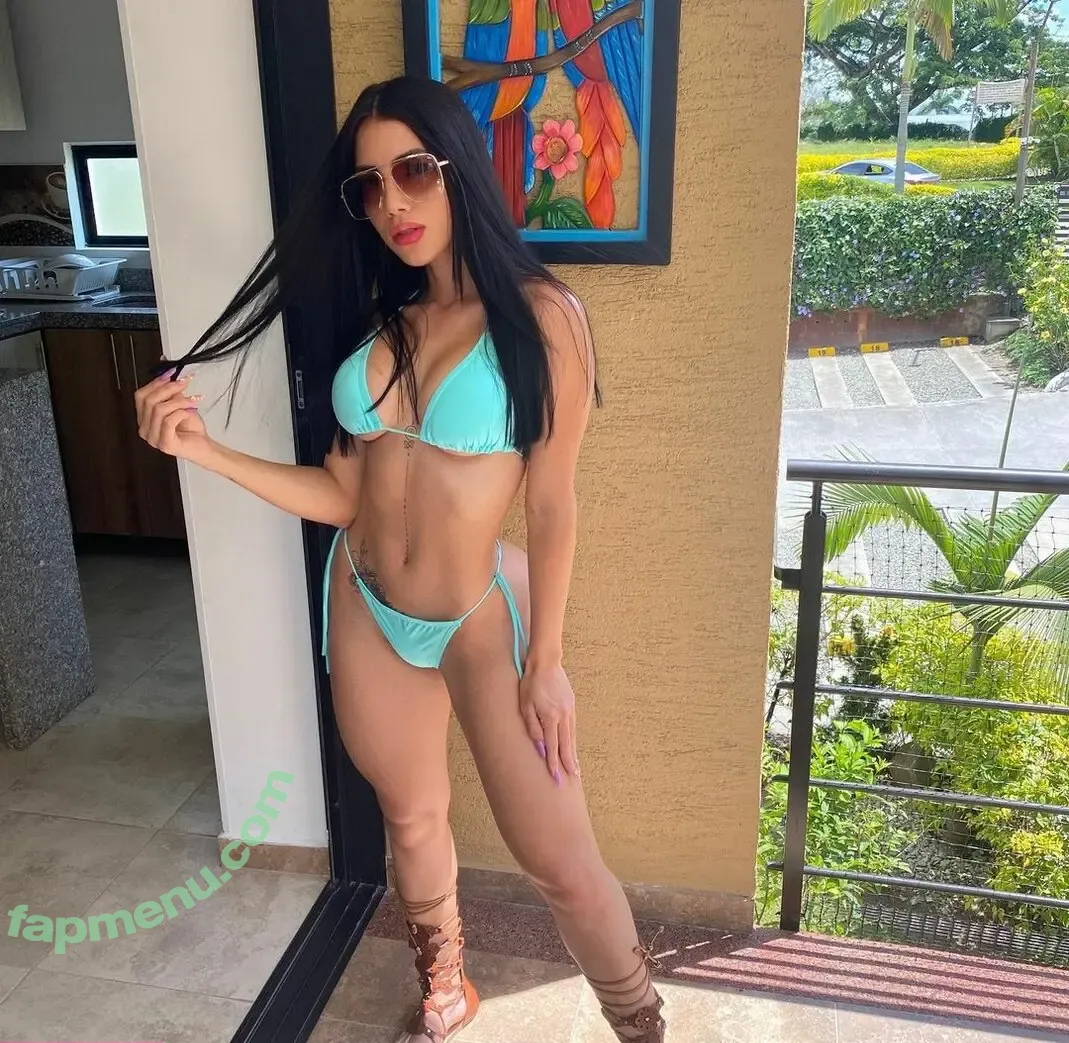 betsyarenas nude photo #0030 (Barbie Arenas / Carol Arenas / bett12sy34)