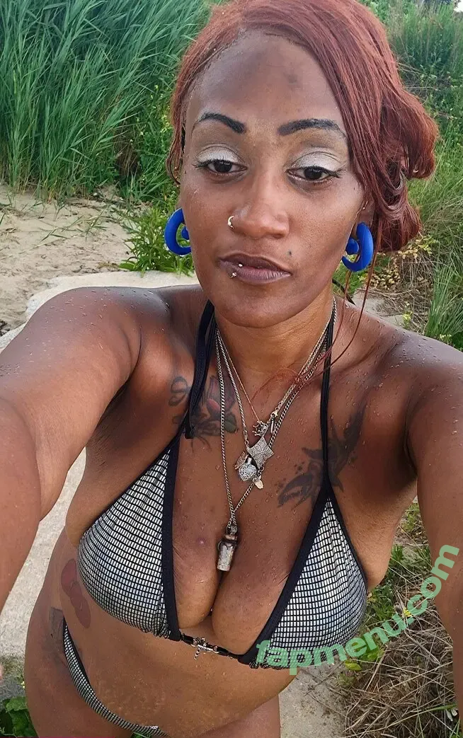bettybones nude photo #0030 (bettybonesco)