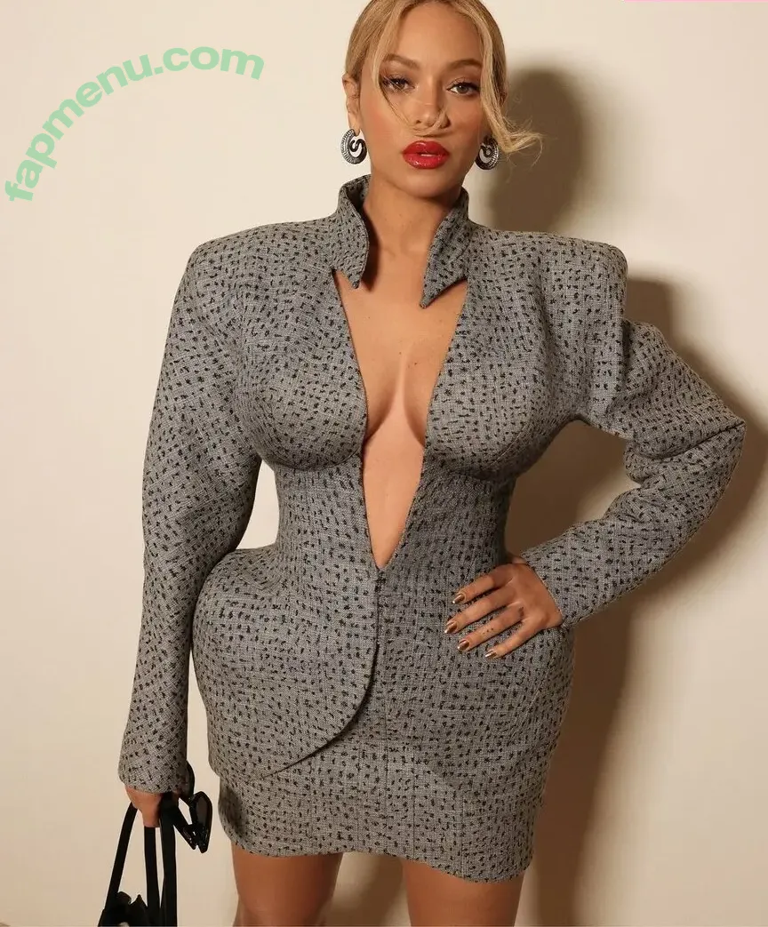 Beyonce nude photo #1366 (beyoncenavago)