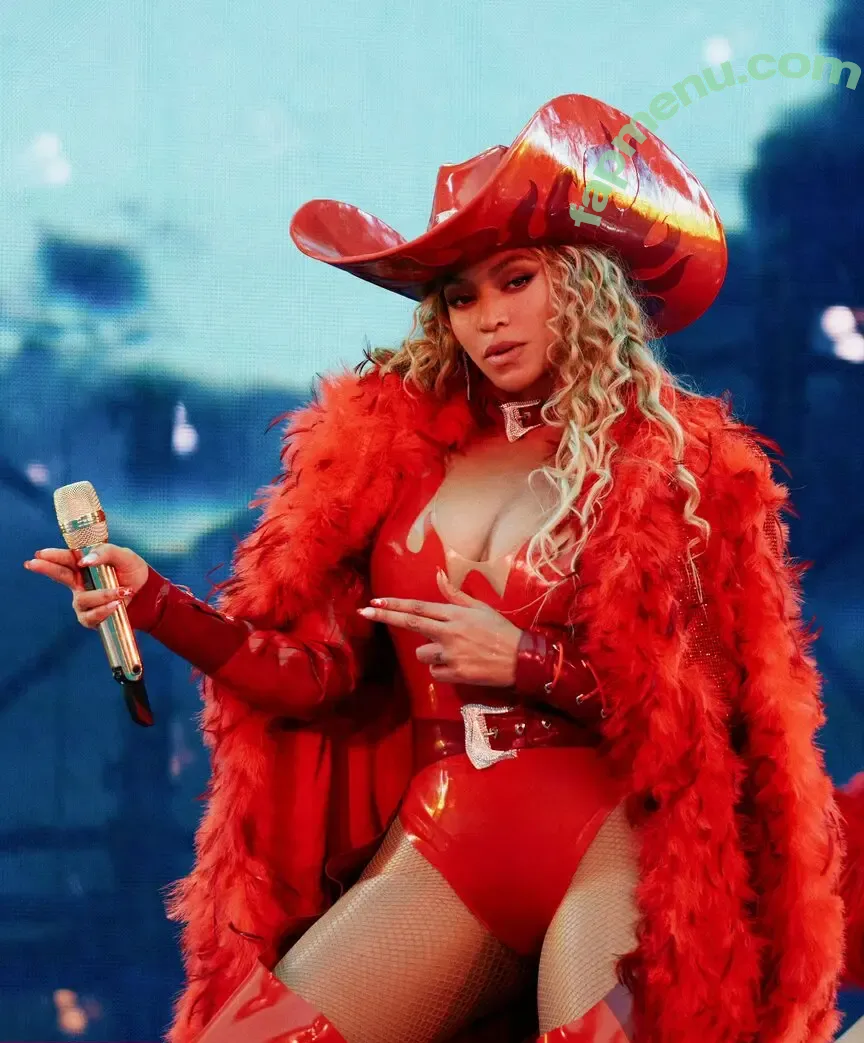 Beyonce nude photo #1415 (beyoncenavago)