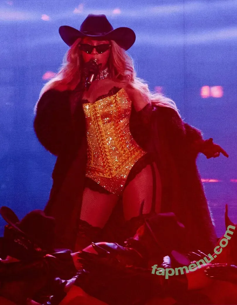 Beyonce nude photo #1448 (beyoncenavago)
