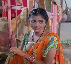 Bharti Jha / bhartijha9090 nude photo #0020