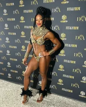 Bianca Belair / biancabelairwwe nude photo #0011