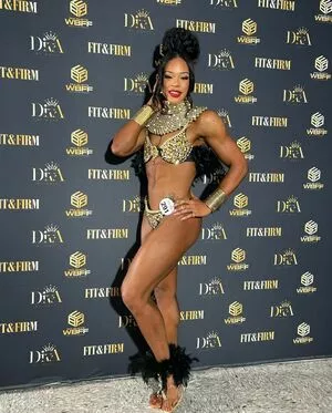 Bianca Belair / biancabelairwwe nude photo #0014