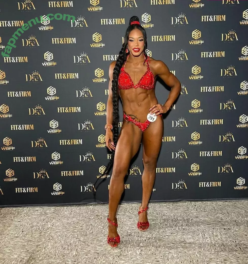 Bianca Belair nude photo #0002 (biancabelairwwe)