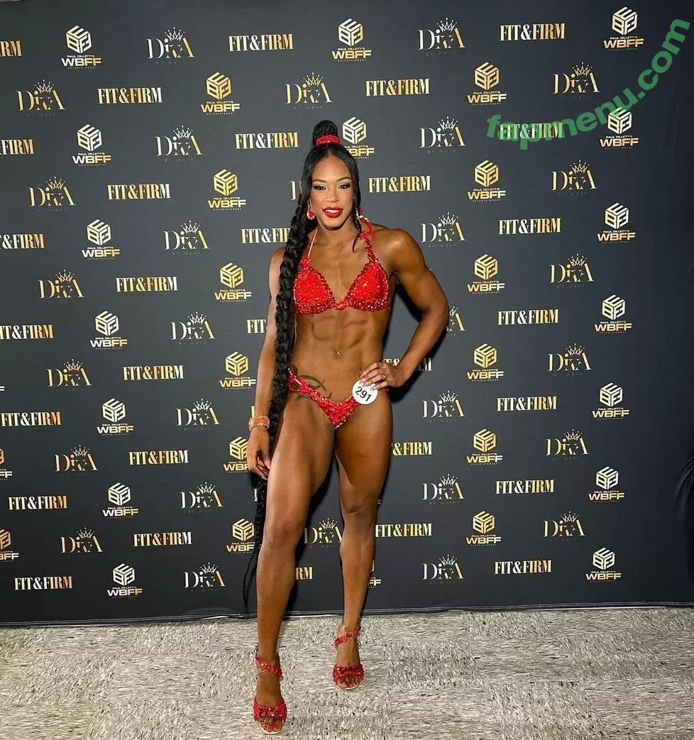 Bianca Belair nude photo #0021 (biancabelairwwe)