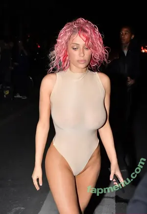  nude photo #0006