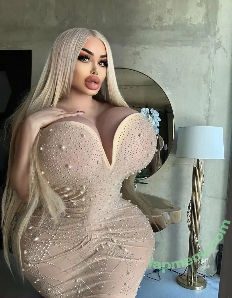 bibibugattii nude photo #0066 (bibibugattiofficial)