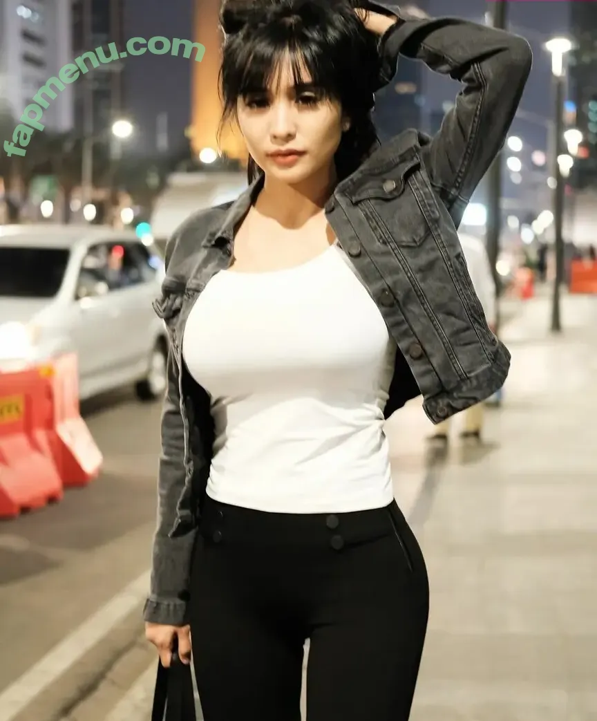 Bibie Julius nude photo #0024 (Bibie Julius)