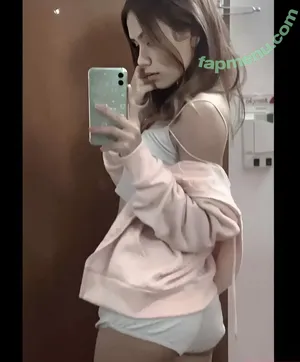  nude photo #0007