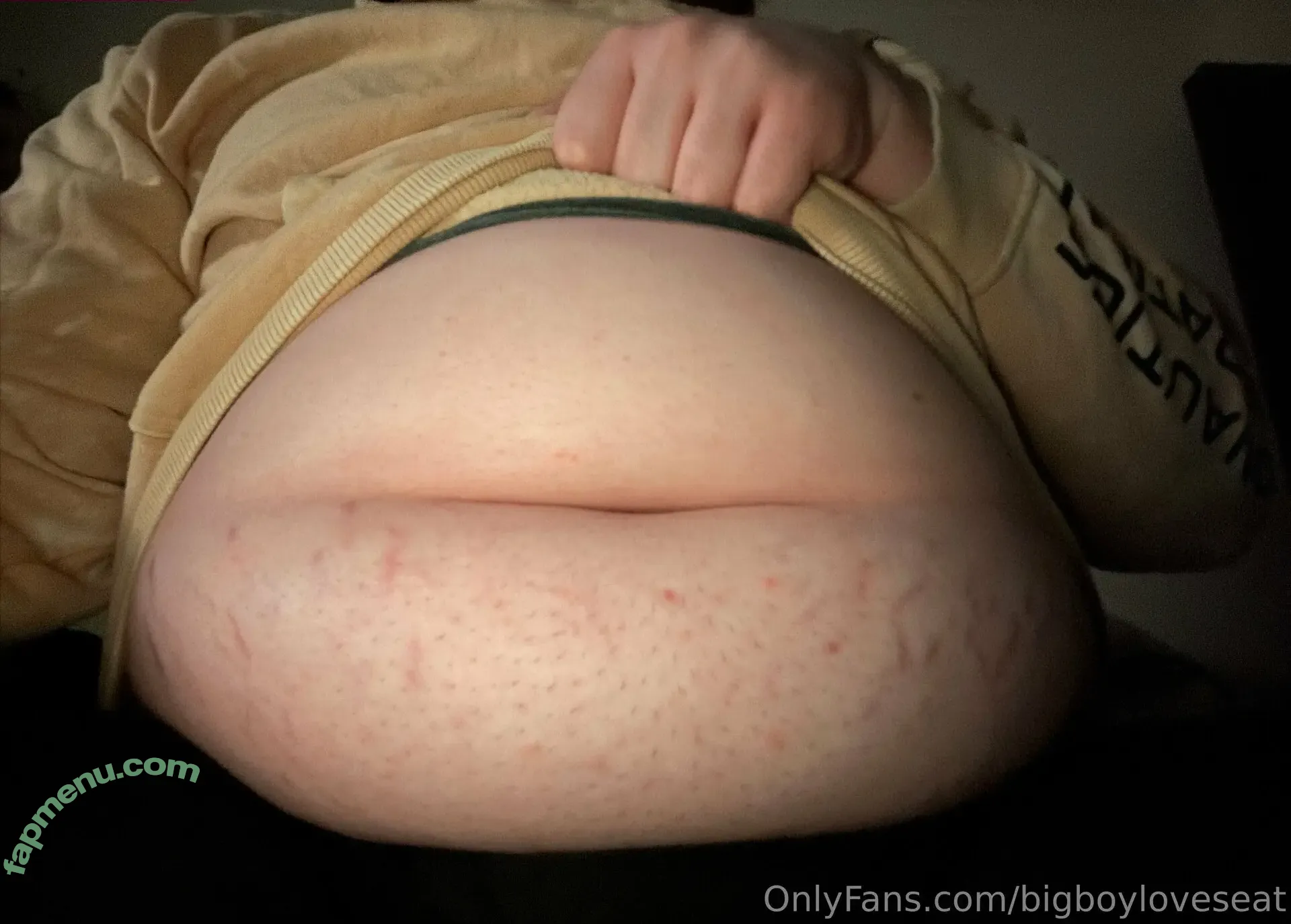 bigboyloveseat nude photo #0017 (bigboyloveseat)