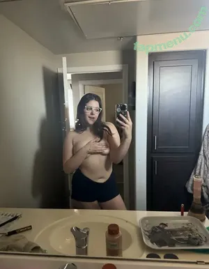 biggbootyyyjudieee / bigbootyyjuddii nude photo #0023