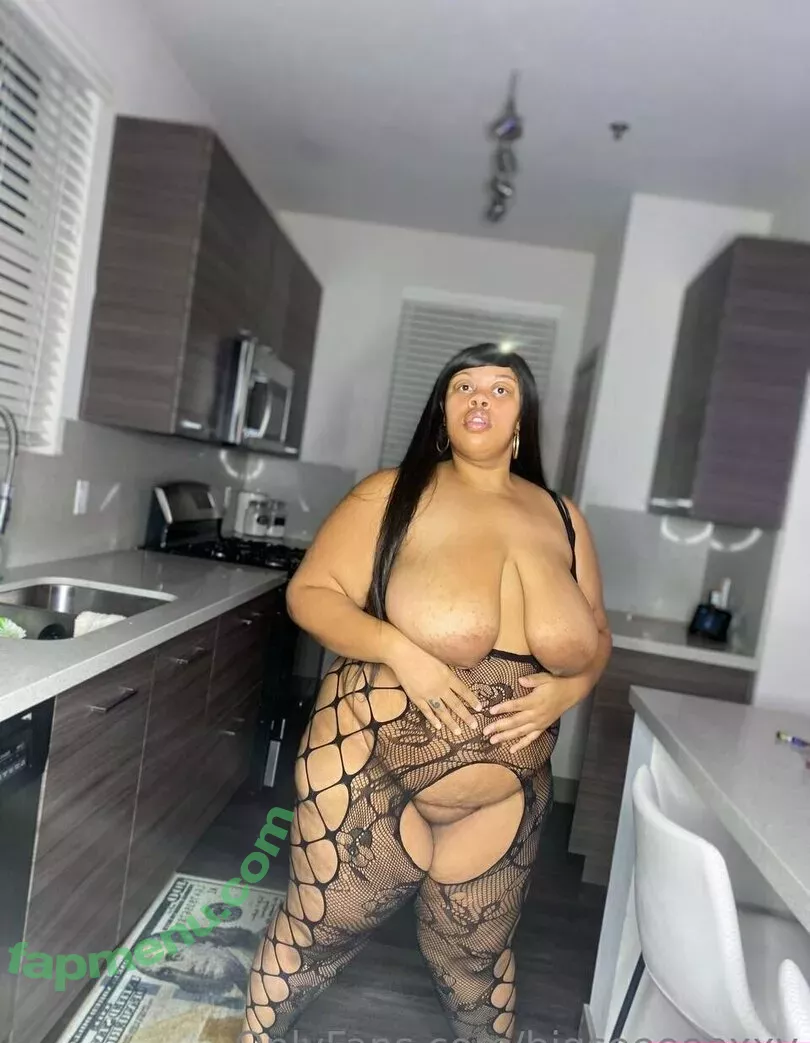 bigseeeeexxy nude photo #0550 (bigseeeeeexxy)