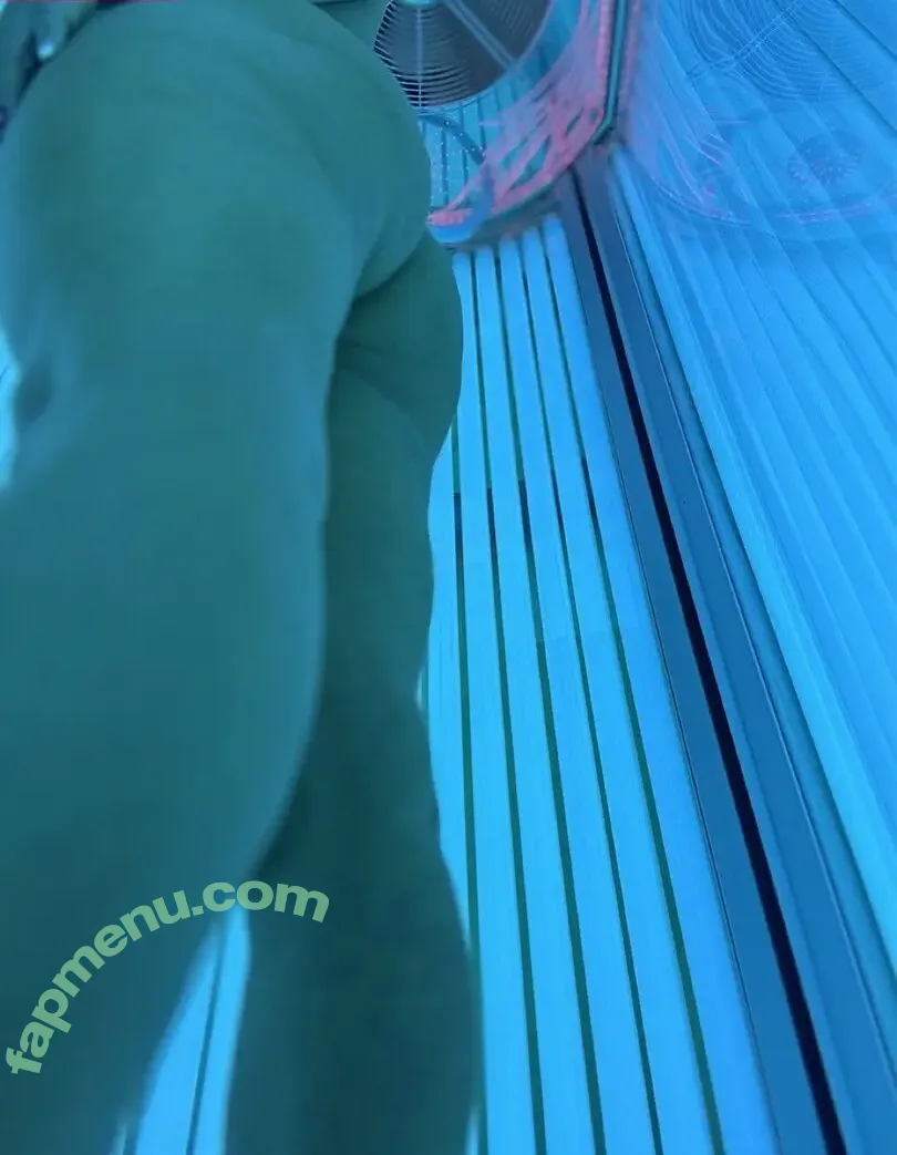 bigtitsmcgee612 nude photo #0052 (bigtmcgee612)