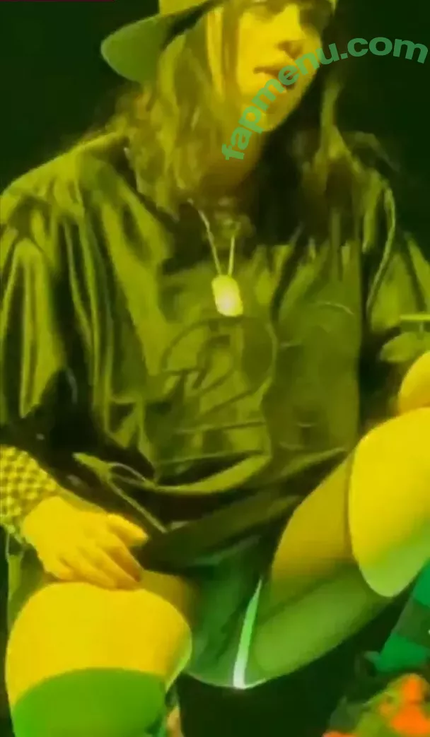 Billie Eilish nude photo #3448 (Fake / billeeilish / billieeilish)