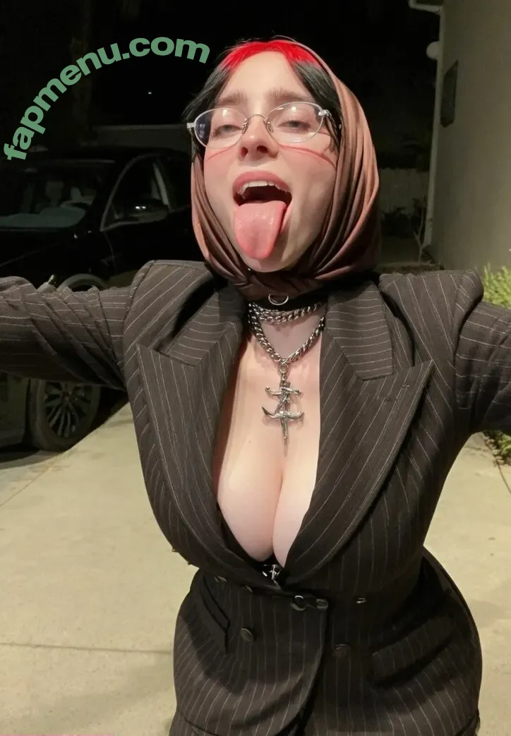 Billie Eilish nude photo #4082 (Fake / billeeilish / billieeilish)