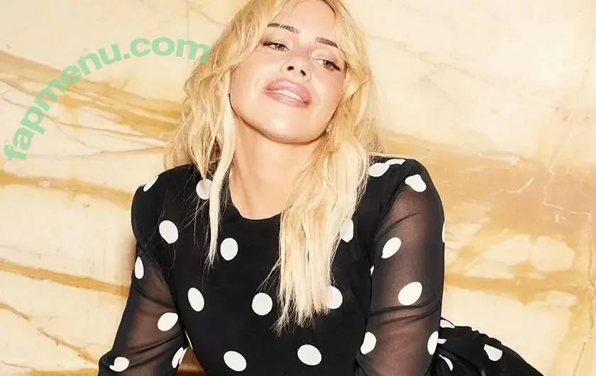 Billie Piper nude photo #0507 (billiepiper)
