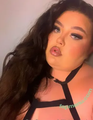 billiejofficiall / billiejofficial nude photo #0002