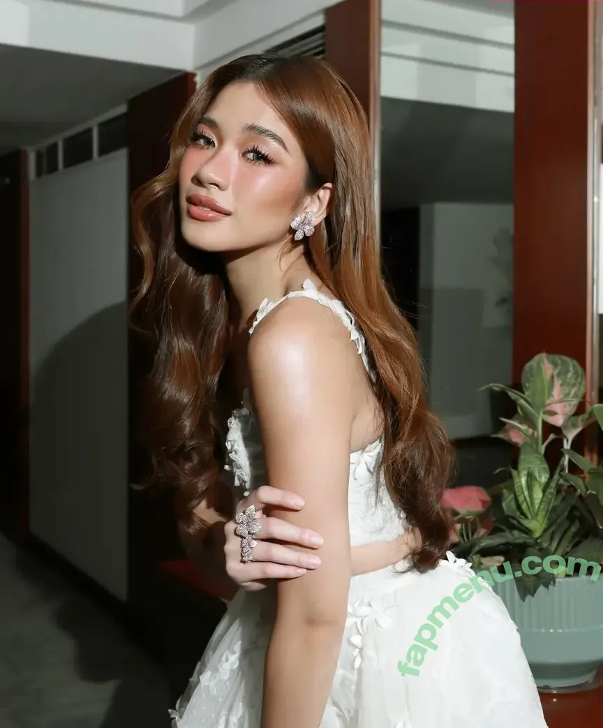 Bini Aiah nude photo #0001 (Aiah Arceta / bini_aiah)