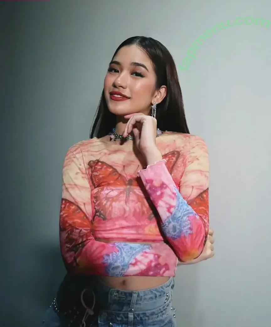 Bini Aiah nude photo #0012 (Aiah Arceta / bini_aiah)