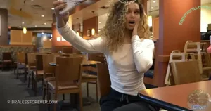 Bitchinbubba / bralessforever / illmindofapril nude photo #0004