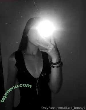 black_bunny1 / d.blackbunny1 nude photo #0038
