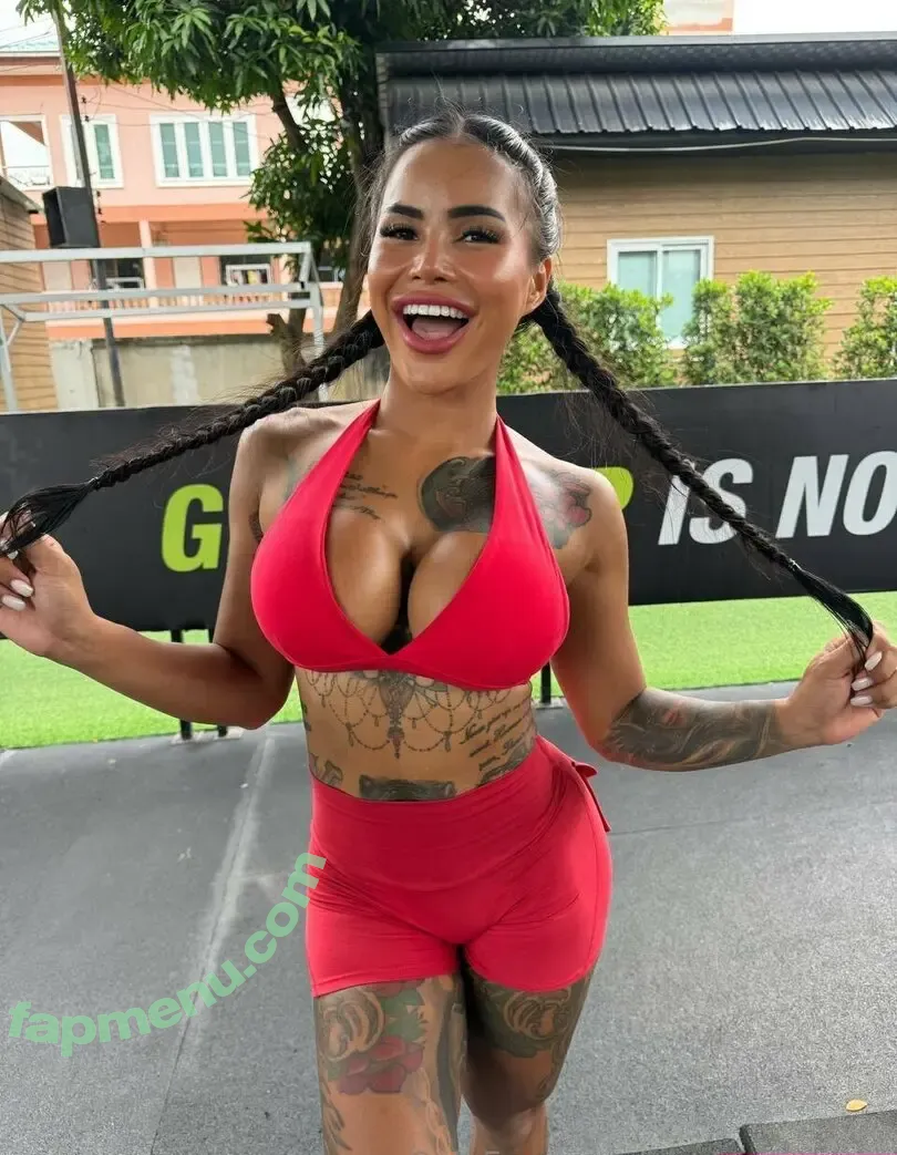 blackangel_vix nude photo #0008 (blackangel_vix)