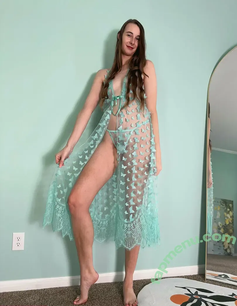 blissfulellie nude photo #1596 (blissfulellie)
