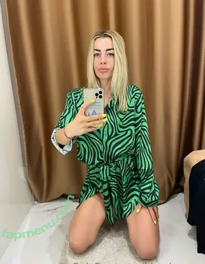  nude photo #0005