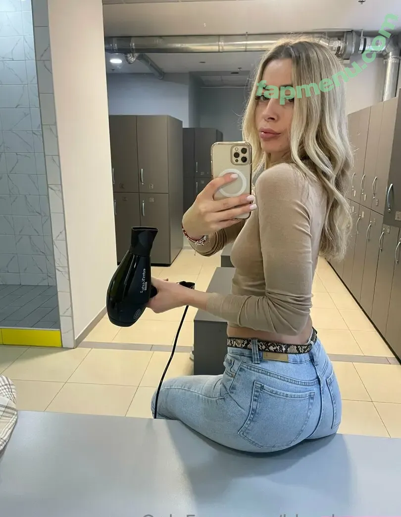 blonda_max nude photo #0002 (blonda_max)
