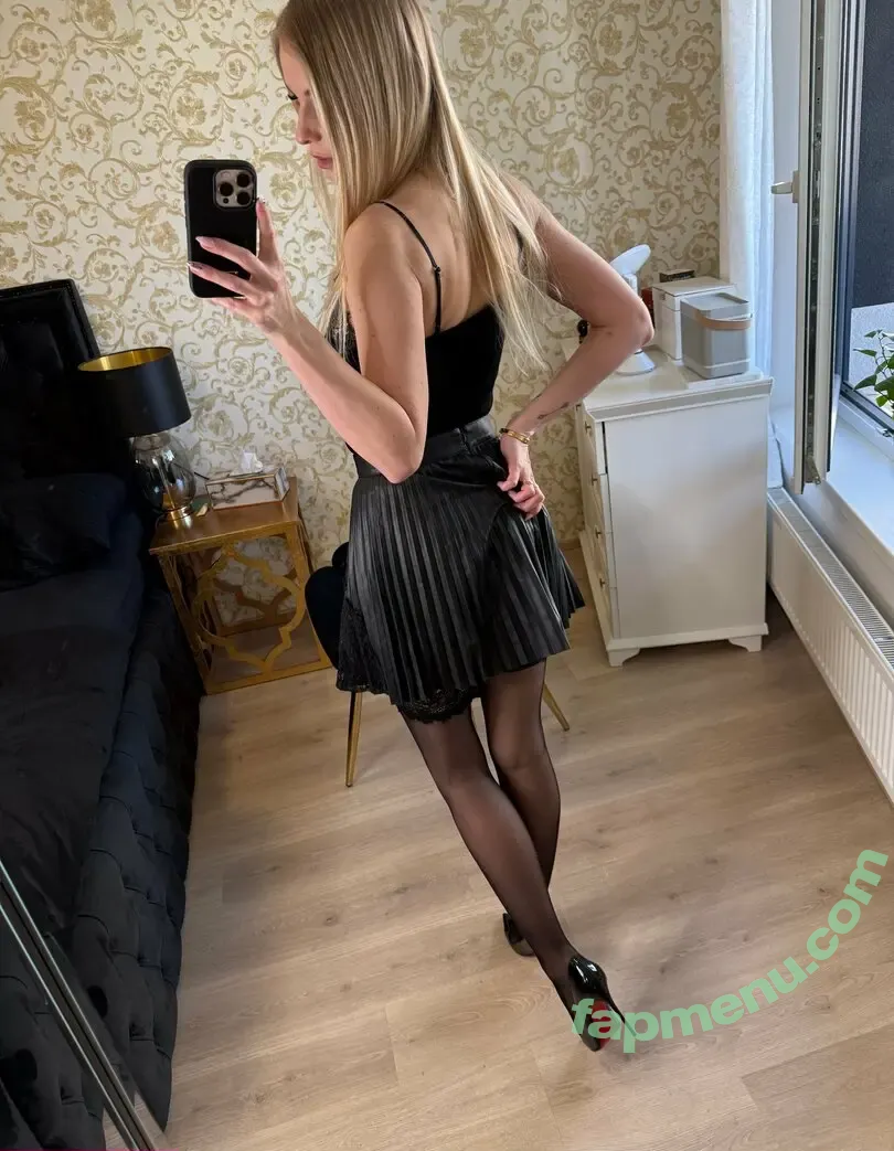 blonde_admin nude photo #0025 (blonde_admin)