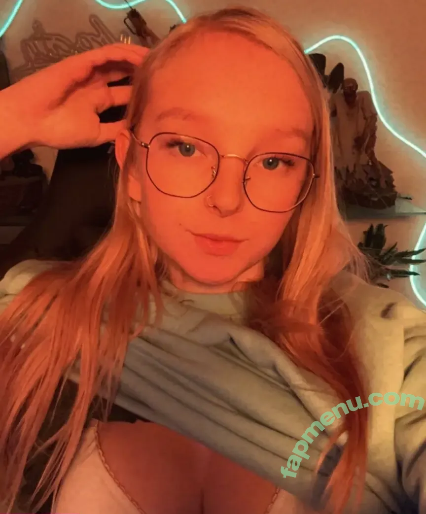 blonde_vivi nude photo #0023 (blonde_vivi)