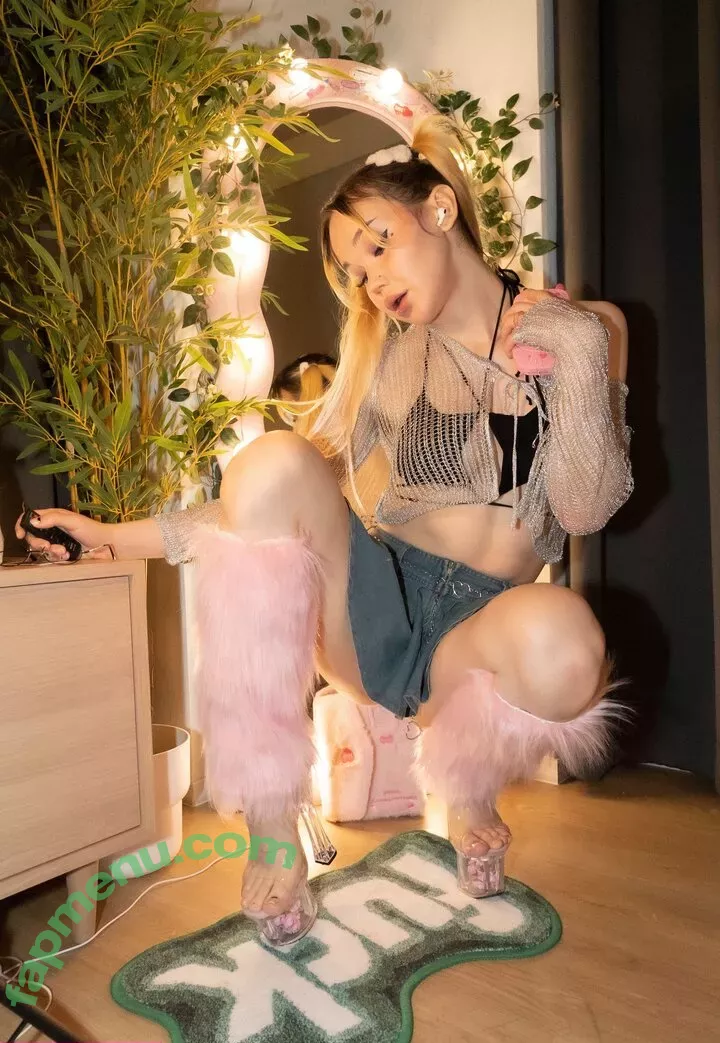Blondelashes19 nude photo #0666 (oralstrawberry)