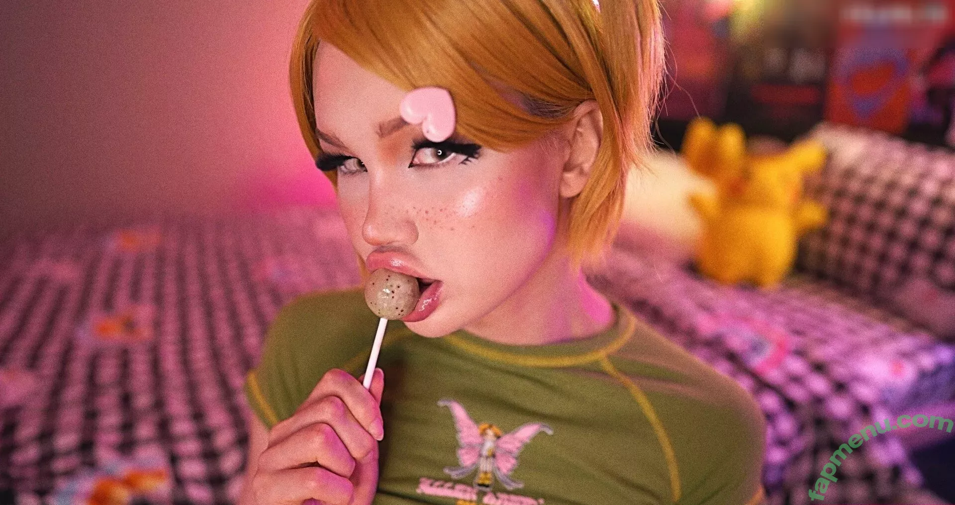 Blondelashes19 nude photo #0892 (oralstrawberry)